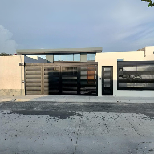 Casa Nueva En Residencial Albaterra En Colima