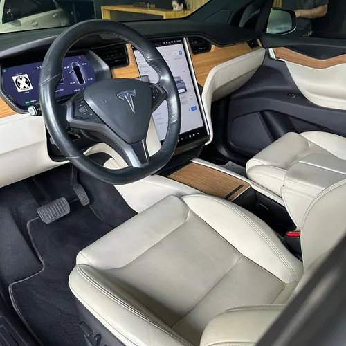 Tesla Model X Long Range Plus