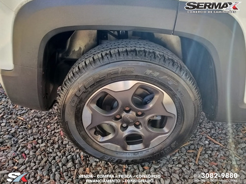 Imagem 13 de 14 de Jeep Renegade Sport