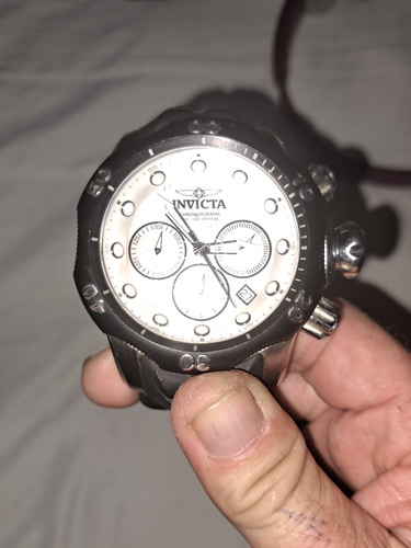 Reloj Invicta  Venom Nodelo 22358 Esta Casi Nuevo Poco Uso 