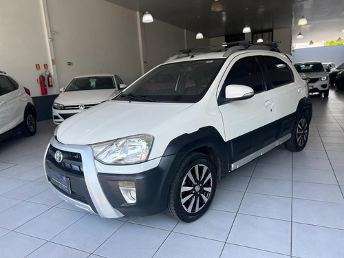 Toyota Etios Cross 1.5 16V FLEX 4P MANUAL