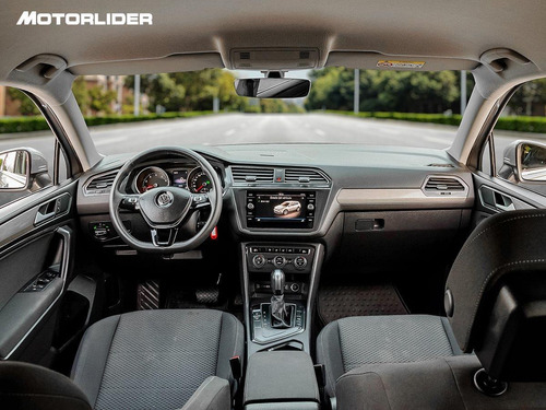 Imagen 9 de 15 de Volkswagen Tiguan 1.4 Comfort Ex Full| Permuta / Financia