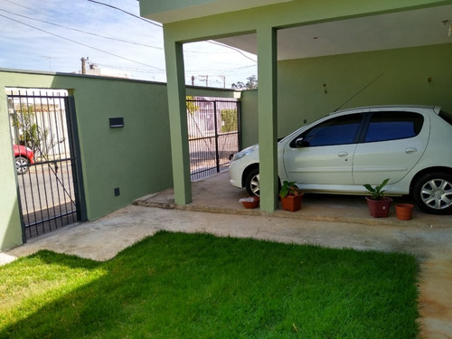Casa - Venda - Jardim Danúbio - Cod. 2588 - V2588