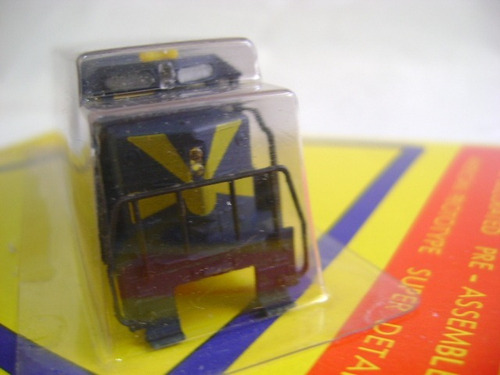 Imagen 5 de 6 de Nico Carroceria Diesel Gp-40 Item 9671 Bachmann N (len 47)