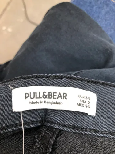 Talla 34 pull and bear hotsell