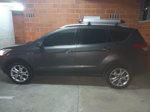 Ford Escape 2.0 Titanium