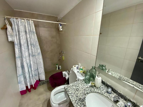 Venta- Departamento Un Dormitorio- Balcón- Macrocentro- 27 De Febrero E Italia