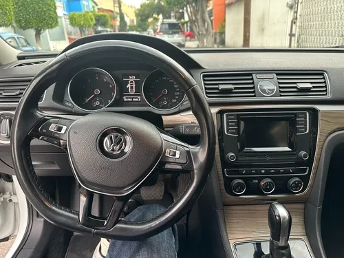 Volkswagen Passat 2.5 Tiptronic Comfortline At