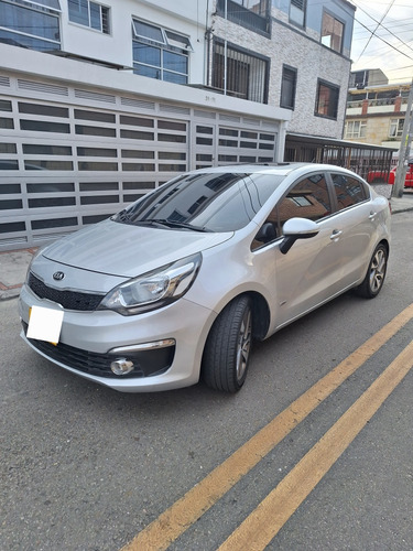 Kia Rio 1.4 4 p Automática