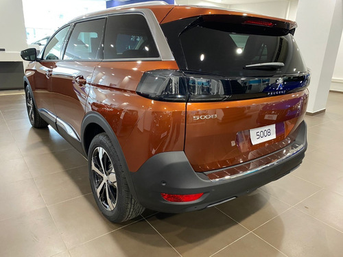 Imagen 9 de 16 de Peugeot 5008 Allure Plus Hdi Tip