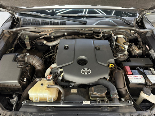 Toyota Hilux HILUX SW4 SRX 4X4 2.8 TDI 16V DIES. AUT.