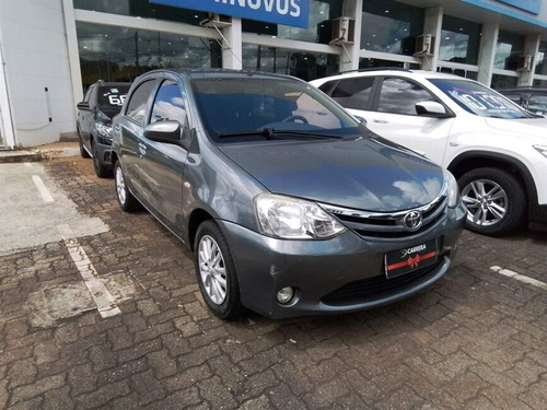 Toyota Etios 1.5 XLS 16V FLEX 4P MANUAL