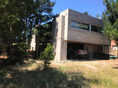 Casa Alquiler Temporal En Costa Esmeralda Residencial 1 Lote