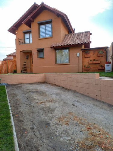 Imagen 1 de 20 de Real Oportunidad, Hermosa Casa En Hacienda El Peñon