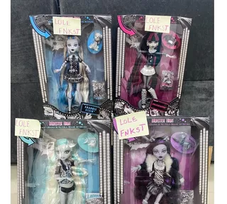 Monster High Reel Drama 4 Piezas Draculaura Frankie Lagoona