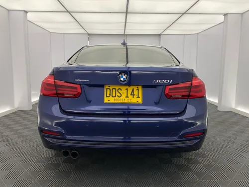 BMW Serie 3 2.0 320i F30 Sportline