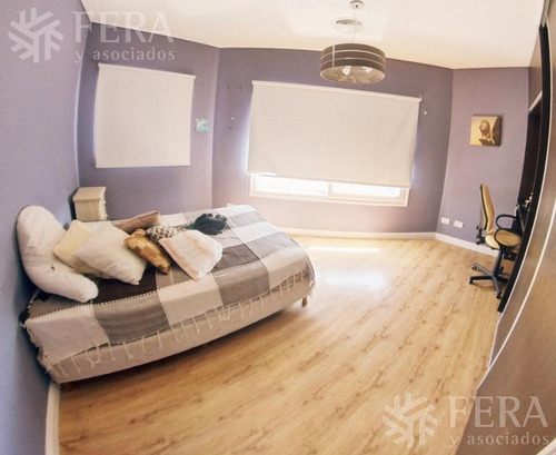 Imagen 9 de 13 de Venta De Casa 4 Ambientes En Greenville Polo (26528)
