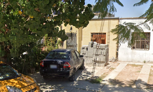 Excelente Casa En Remate Bancario En Las Perlas Torreon Perfecta Para Inversion Gran Ubicacion Adquierela Con Descuento Sk15