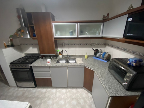 Imagen 7 de 23 de Villa Belgrano - Casa 3 Dorm 201 Cub / 758 Terr