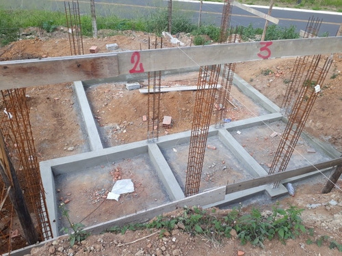 Terreno Com Obra Adiantada Loteamento Vivejo Atibaia 187m2