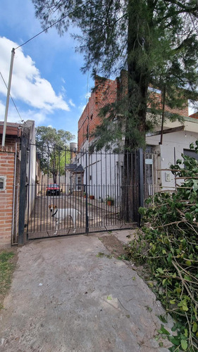 Venta - Local A La Calle En Ezeiza Y Vivienda Con Jardín