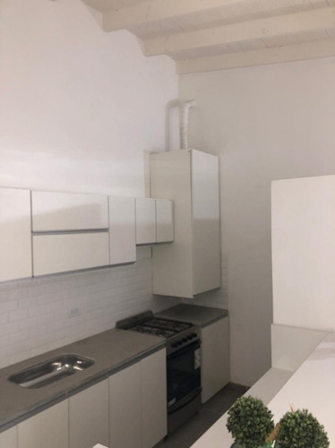 Imagen 12 de 14 de Departamento Tipo Casa En Venta En Avellaneda Oeste