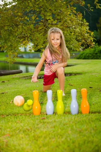 Jogo De Boliche Infantil Madeira Brinquedo Educativo 7 Peças - Bambinno -  Brinquedos Educativos e Materiais Pedagógicos