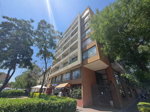 Amplio Con Vista Despejada Barrio Republica (68974)