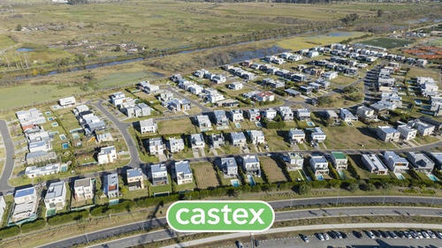 Lote En Venta En Araucarias, Puertos