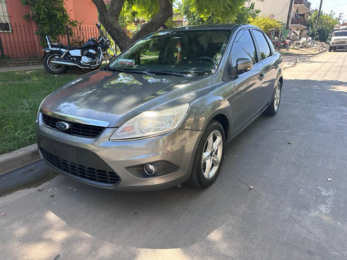 Ford Focus 2 1.6 Exe