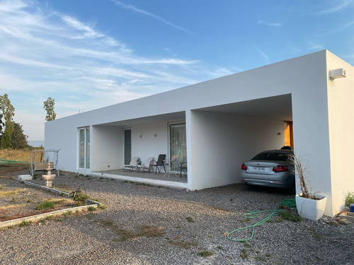 Arrienda Casa En Parcela 3hab/ 2 Bañ
