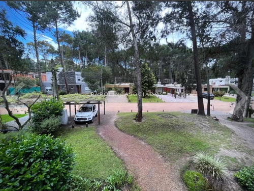 Casa En Venta Dentro Del Complejo Solanas Vacation, Punta Del Este.
