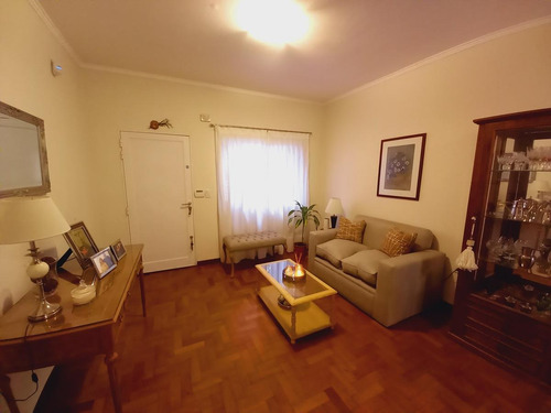 Imagen 1 de 25 de Casa 3 Dormitorios En Venta - Fomento 9 De Julio