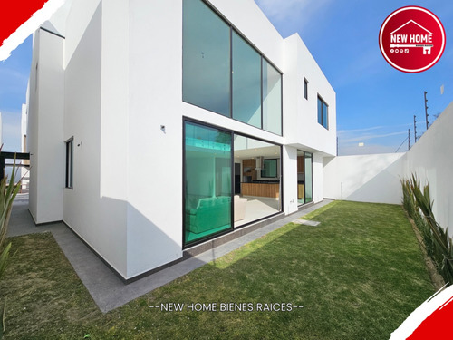 Casas En Venta En Metepec Cerca Del Parque Bicentenario Con 4 O 5 Recamaras