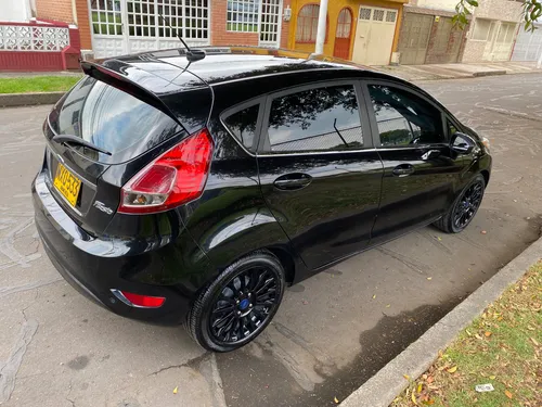 Ford Fiesta 1.6 Titanium At