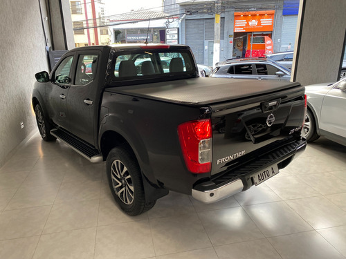 Nissan Frontier 2.3 Xe Cab. Dupla 4x4 Aut. 4p