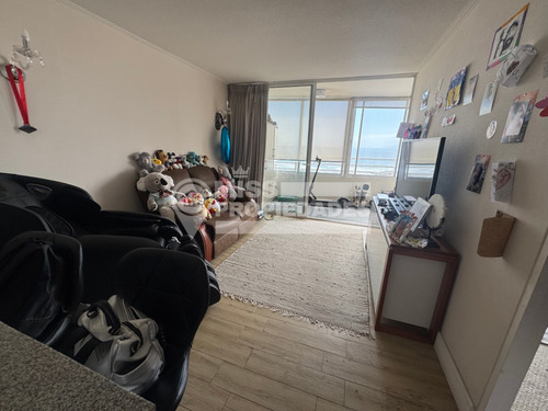 Se Vende Departamento En Edificio Playa Llacolen 04200