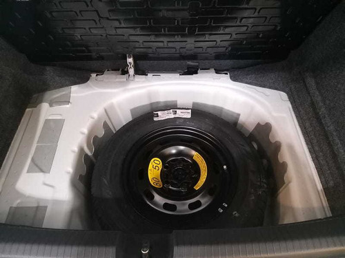 Imagem 7 de 12 de Volkswagen Polo 1.6 Msi Flex 16v 5p