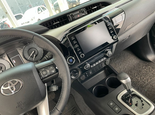 Imagem 15 de 15 de Toyota Hilux 2.8 Srv 4x4 Cd 16v