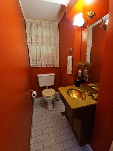Casa Lote Propio 5 Amb. Con Jardín Y Pileta Floresta
