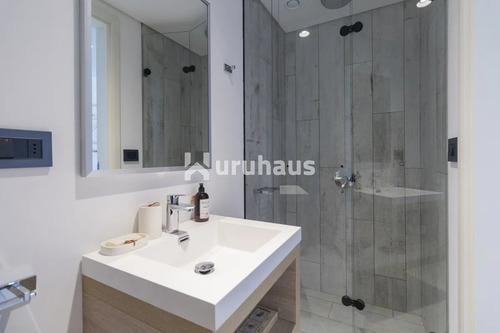 Alquiler Departamento 3 Dormitorios Surfside Punta Del Este