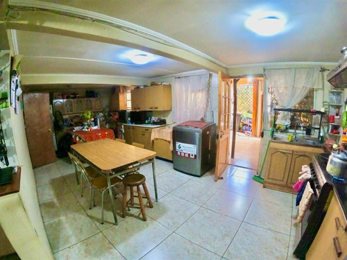 Gran Casa Con Local Comercial 4 Dorm. En Ñuñoa
