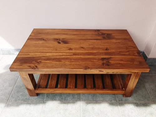Mesa Ratona- 0.80 De Largo X 0.60 Ancho-pintada Y Barnizada.
