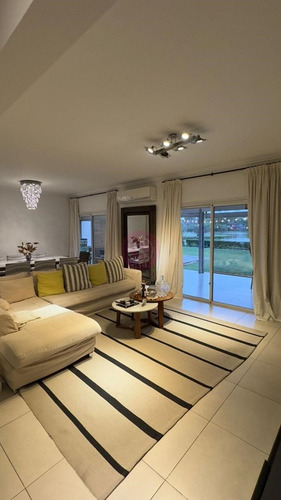 Casa En Venta En Farm Club, Pilar, G.b.a. Zona Norte