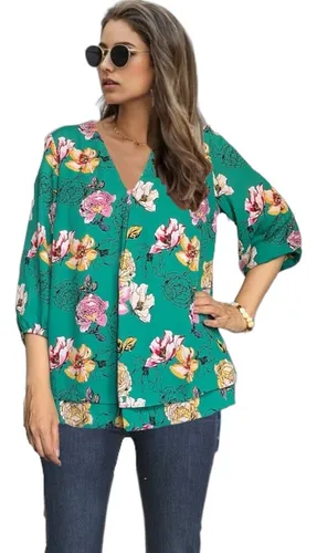 Blusa verde floreada hotsell