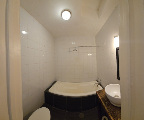 Amplia Residencia En Bugambilias