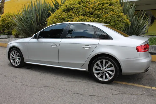 Audi A4 1.8 Sline
