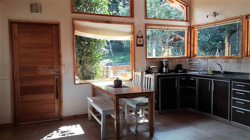 Turístico Cabaña En Venta Ubicado En Villa Arelauquen, Bariloche