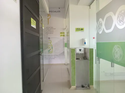 Local En Arriendo En Pontevedra. Cod A1105049