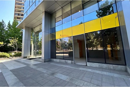 Local Comercial En Las Condes, Gran Oportunidad
